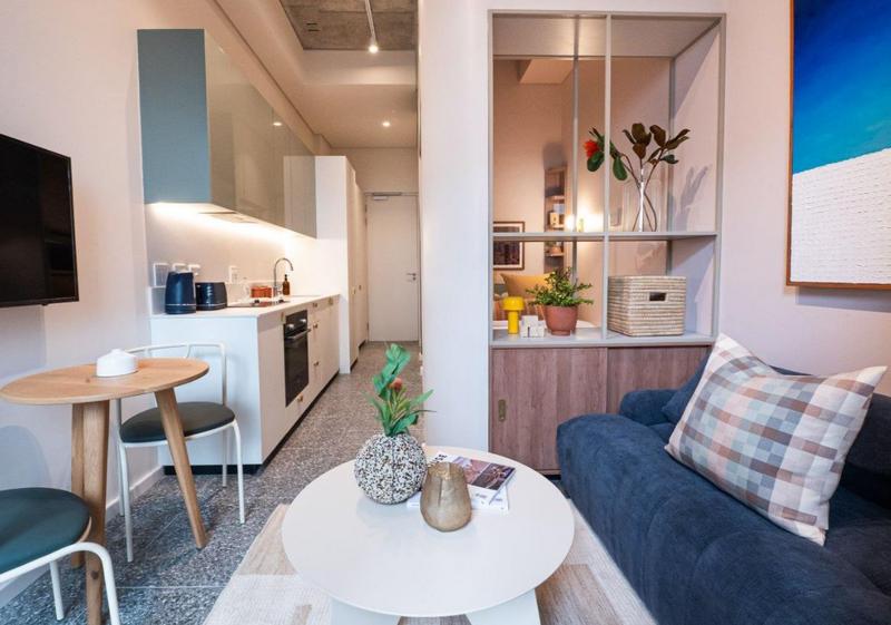 1 Bedroom Property for Sale in Sea Point Western Cape